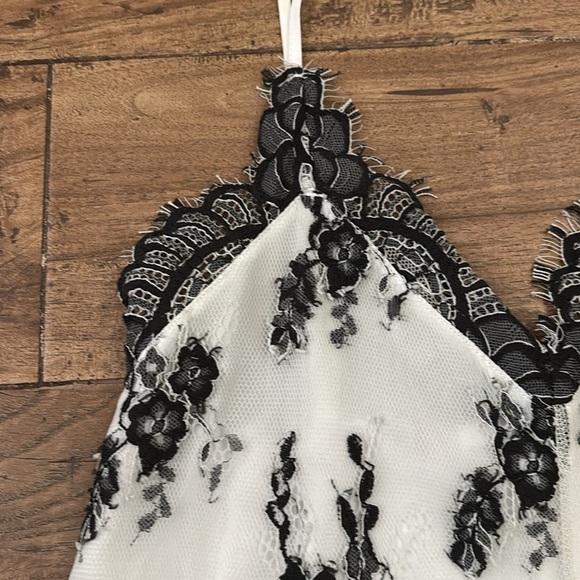 NWT Italian Designer Patrizia Pepe Camicia Black White Lace Tank Size 4 US IT 38 - Picture 3 of 11
